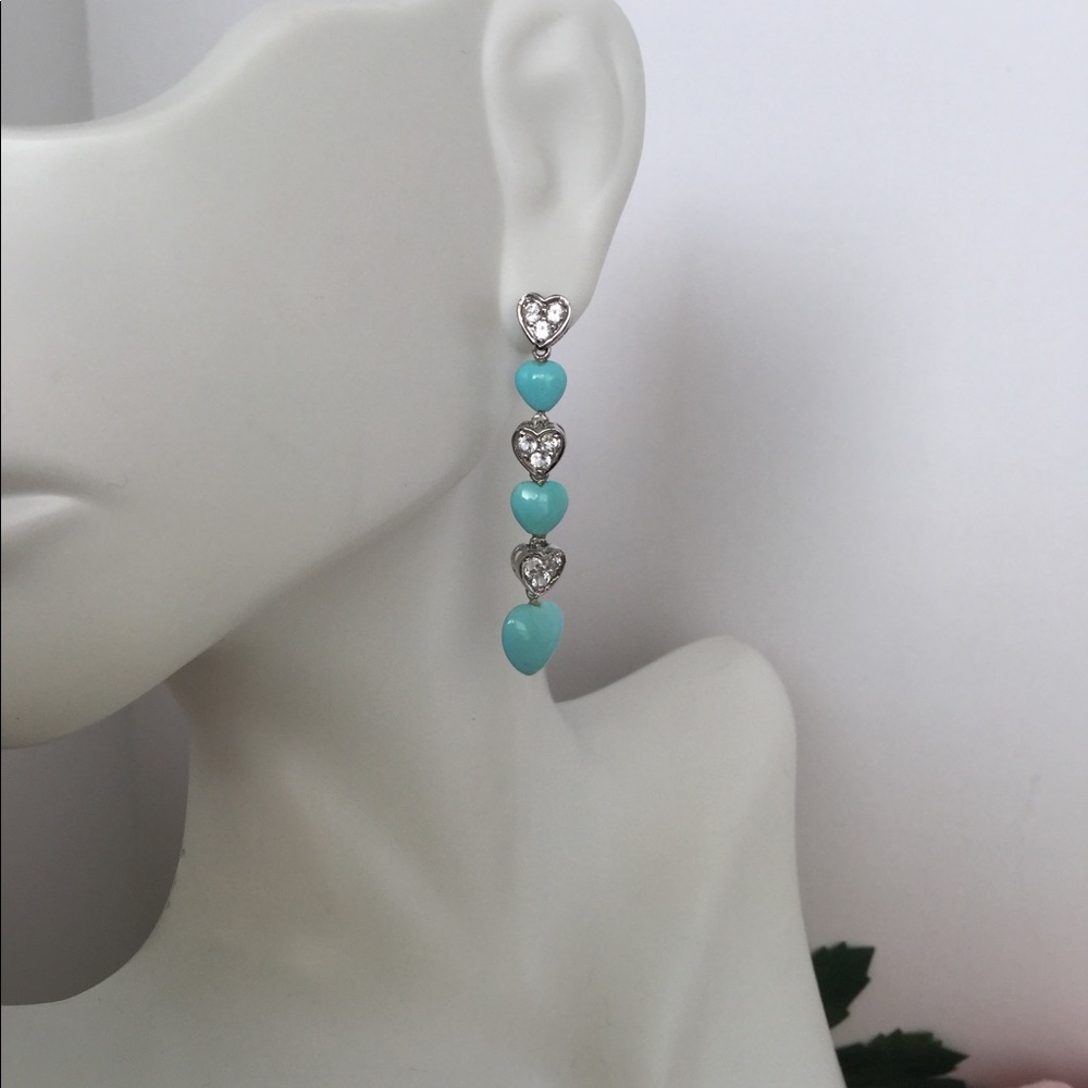 10k TURQUOISE HEART EARRINGS